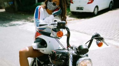 Deretan Motor Tunggangan Erika Carlina, Banyak Harley-Davidson