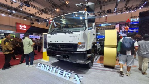 Mitsubishi Fuso Optimis Bisa Capai Target Penjualan di 2025
