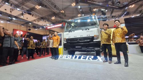 Mitsubishi Fuso Kuasai Pasar Kendaraan Komersial di Juli 2025