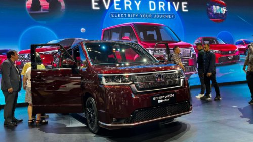 Honda Step Wgn e:HEV Tawarkan Opsi MPV Fungsional Berlimpah Fitur