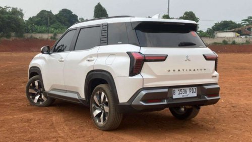 Jajal Singkat Mitsubishi Destinator di GIIAS 2025