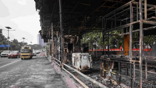 Top 17+ Gerbang Tol di Jakarta yang Rusak Akibat Demo Beroperasi Lagi