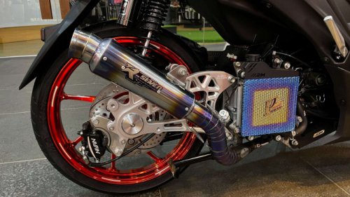 Modifikasi Yamaha Aerox Alpha Aliran Vietnam Style, Dana Pelajar