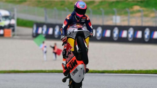 Veda Ega Pratama Siap Berlaga di Moto3 2026 Bersama Honda Team Asia