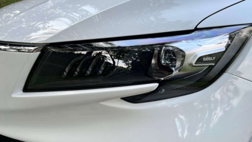 Nama Geely Melekat di Mobil Listrik Aletra L8, Alasannya