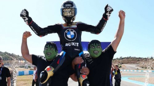 Toprak Razgatlioglu Bakal Menjajal Yamaha M1 di Aragon