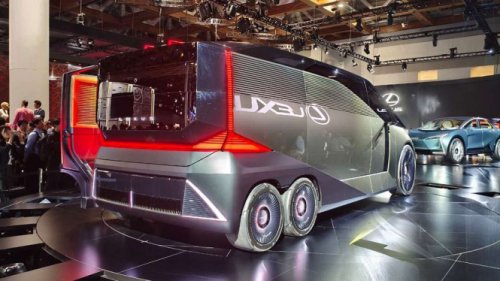 Lexus LS Berubah Jadi Van Roda Enam