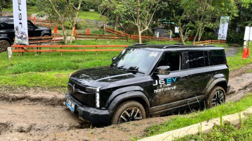 Mobil Listrik Chery J6 Jadi Tulang Punggung Penjualan di RI