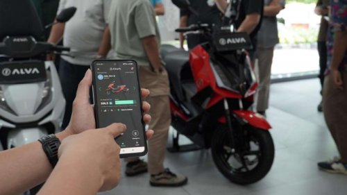 Alva Pamerkan Solusi Pengisian Daya Motor Listrik End to End