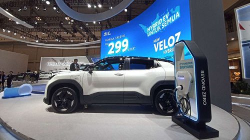 Toyota Urban Cruiser Meluncur di GJAW 2025, Tak Perlu Inden Lama