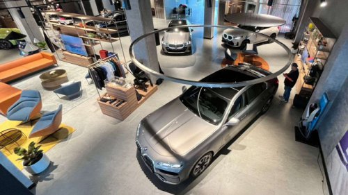 Modal BMW Hadapi Gempuran Merek Premium Cina di RI Tahun Ini