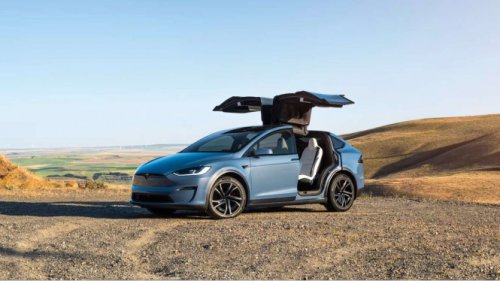 Produksi Tesla Model S dan X Disetop, Elon Musk Pilih Bikin Robot