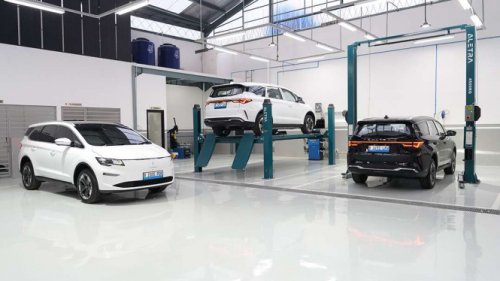 Diler Geely Segera Layani Konsumen Aletra Dalam Waktu Dekat