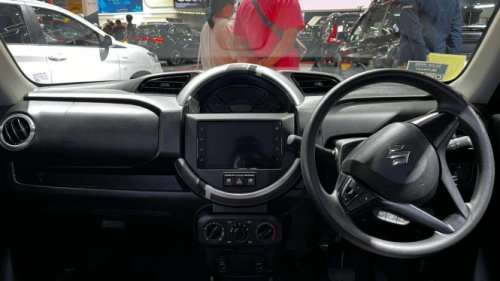 Menilik Kelebihan Suzuki S-Presso di IIMS 2026, City Car Irit BBM