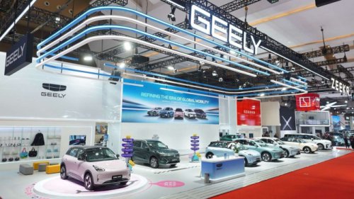 Geely dan Zeekr Amankan 1.776 SPK di IIMS 2026, EX2 Terlaris