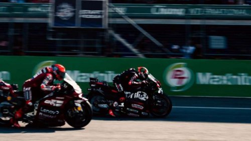 Hasil MotoGP Thailand 2026: Bezzecchi Menang, Duo Marquez DNF
