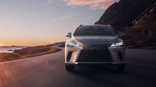 Penjualan Mobil Mewah Februari 2026, Lexus Melonjak 93,6 Persen