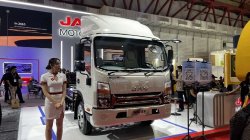 JAC Pamerkan Lini EV di GIICOMVEC 2026, Ada Double Cabin