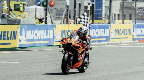 Hasil MotoGP Catalunya 2026: Kemenangan Dramatis Di Giannantonio