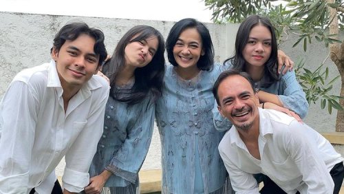 Terpopuler: Potret Aktor Muda Fattah Syach Rayakan Lebaran Bersama Keluarga