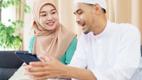 Ketahui Hak Nafkah Istri yang Bekerja, Gugurkah Kewajiban Suami?