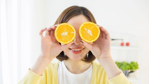 1. Rendah kalori, 2. Tinggi air, 3. Mengontrol gula darah, 4. Menurunkan lemak tubuh, Cara Diet Jeruk yang Bisa Turunkan Berat Badan Tanpa Rasa Lapar