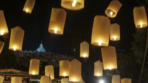 Sabbe Satta Bhavantu Sukhitatta: Arti, Cara Menjawab Ucapan Waisak &amp; Kata-kata Selamat Hari Raya Waisak
