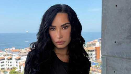 Demi Lovato Menikah setelah Tiga Tahun Pacaran dengan Musisi Kanada