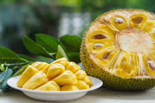 Cara Mudah Bersihkan Getah Nangka dalam 5 Menit