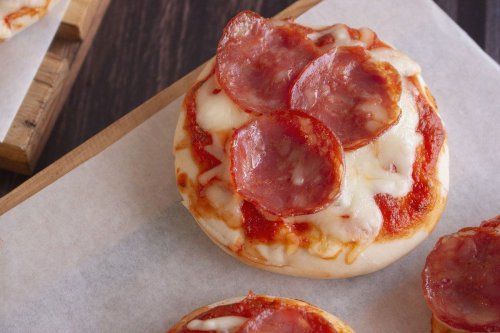 Cara Bikin Pizza Topping Daging BBQ dari Sisa Tahun Baru
