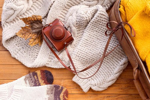 Top 7+ Rekomendasi Cardigan Wanita Produk Lokal, Nyaman dan Lembut