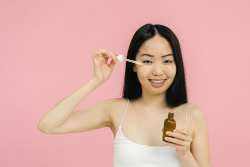 Top 5+ Urutan Skincare Malam untuk Perempuan dengan Kulit Kering