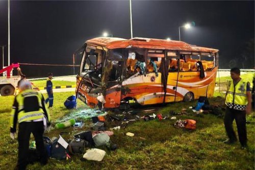 Duka Keluarga Menyertai Kecelakaan Bus ALS, 2 Atlet Muda Karate Berprestasi Jadi Korban Tewas