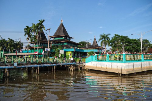 Top 5+ Desa Wisata Religi dengan Tradisi Ziarah Syawal untuk Libur Lebaran
