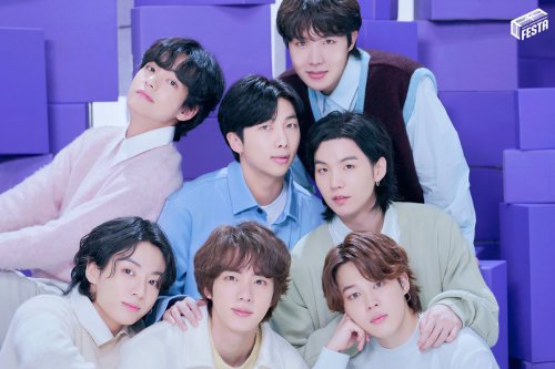 Army Penasaran Panggung 360 Derajat Konser BTS, Saya Minta ChatGPT Buat Fotonya
