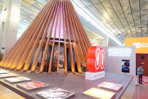HUT RI ke-80, Pengunjung Bandara Soekarno-Hatta Bisa Lihat Arsitektur Mirip Rumah Adat Wae Rebo