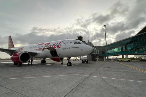 Lion Air, Aturan baru bagasi gratis Lion Air, Aturan baru bagasi gratis lion air, Aturan Baru Bagasi Gratis Lion Air 2025, Per Orang Maksimal Bawa 10 Kilogram