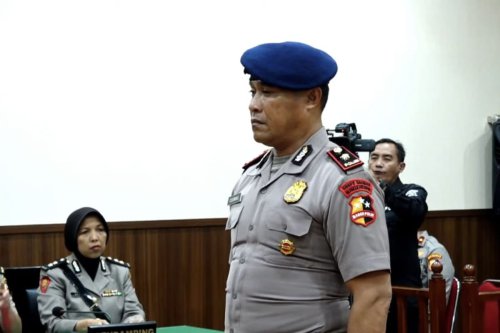 Profil Kompol Cosmas dan Posisi di Mobil Rantis Brimob yang Lindas Affan Kurniawan