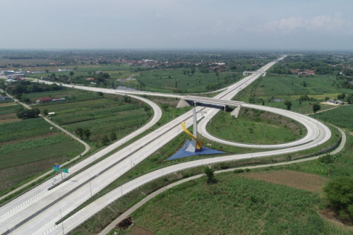 Tol Ngawi-Kertosono: Jasamarga Imbau Pengendara Kurangi Kecepatan Selama Hujan Deras