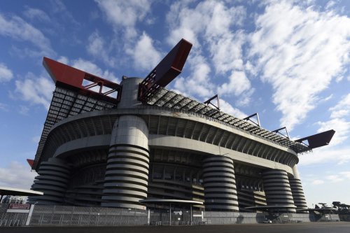AC Milan dan Inter Milan Resmi Beli Stadion San Siro