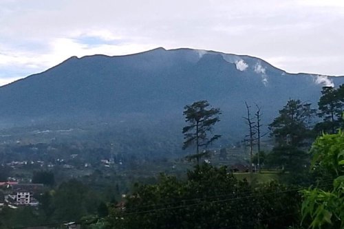 Pendakian Gunung Gede Pangrango Kembali Dibuka Mulai 13 April 2026