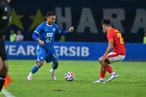 Persib Vs Persebaya, Madura United vs Bhayangkara FC, Bojan Hodak, pelatih persib, Persik vs Malut United, Super League 2025-2026, Jadwal Super League, Jadwal Super League 2025 Hari Ini: Ada Big Match Persib Vs Persebaya
