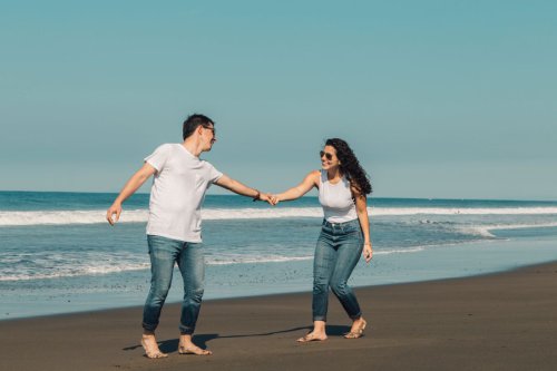 Kenapa Caption Romantis Bahasa Inggris Banyak Digunakan?, Ciri Caption Romantis Bahasa Inggris yang Manis dan Berkesan, Caption Romantis Bahasa Inggris untuk Pacar, Caption Romantis Bahasa Inggris untuk Pasangan, Caption Romantis Bahasa Inggris Singkat, Caption Romantis Bahasa Inggris Bikin Baper, Caption Romantis Bahasa Inggris Aesthetic, Caption Romantis Bahasa Inggris untuk Anniversary, Caption Romantis Bahasa Inggris untuk LDR, Tips Membuat Caption Romantis Bahasa Inggris, FAQ Seputar Caption Romantis Bahasa Inggris, Kesimpulan, Top 60+ Caption Romantis Bahasa Inggris Singkat dan Artinya