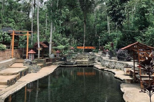 Asal Usul Nama Umbulan Tanaka Waterfall di Dusun Arjomulyo Malang