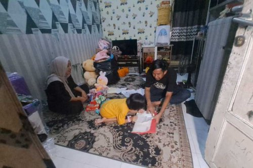 Jambi, suku anak dalam, bilqis diculik, bilqis diculik makassar, bilqis balita diculik, bilqis diculik jambi, Detik-detik Negosiasi Penyerahan Bilqis dari SAD: Polisi Pastikan Tak Ada Uang yang Diberikan