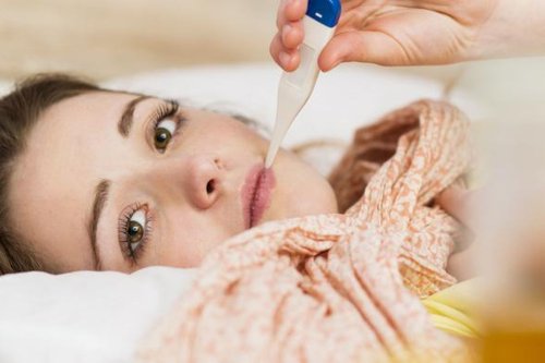 Tubuh Demam, Apakah Harus Langsung Minum Obat Penurun Panas?