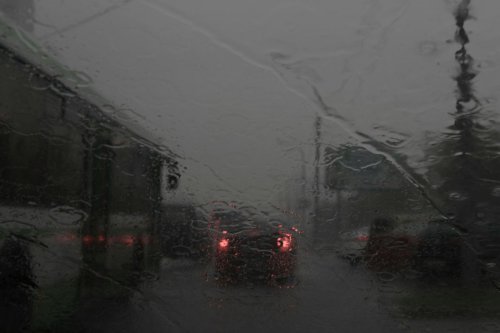 Prakiraan Cuaca BMKG Lampung 4 Februari 2026, Beberapa Kota Waspada Hujan Deras