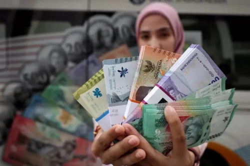 Lokasi Tukar Uang Baru Lebaran 2026 Surabaya untuk Bank Mandiri, BRI, BNI, dan BCA