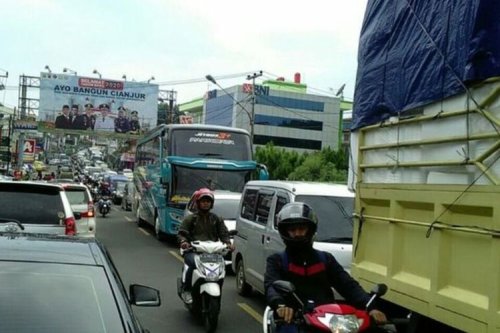 otomotif, mudik, jalur Puncak II, jalur alternatif, mudik Lebaran 2025, Jalur Puncak II Tidak Direkomendasikan untuk Mudik Lebaran, Ini Alasannya