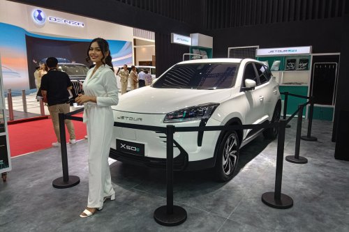 Peluncurkan Mobil Listrik Jetour X50e Masih Ditunda, Ini Alasannya